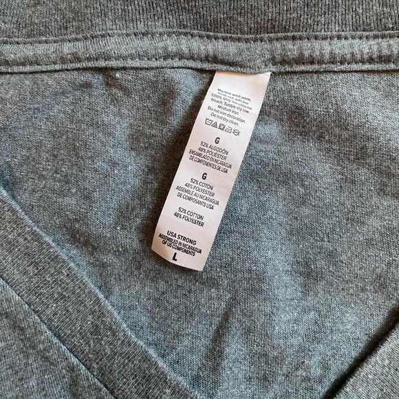 Gray and white v-neck shirt sleeve everyday t shirt - Picture 2 of 2